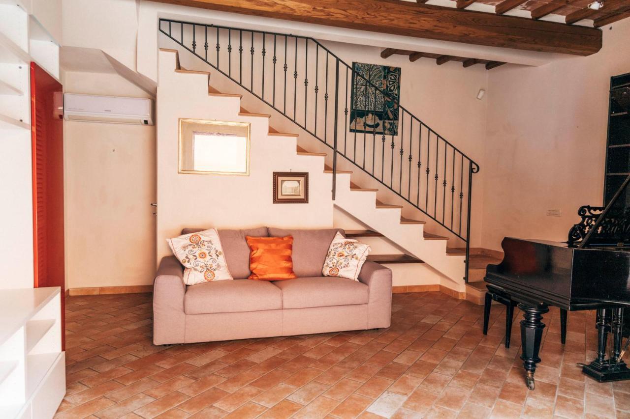 Tenuta San Giovanni Lucca - Borgo Del Locumone Εξωτερικό φωτογραφία